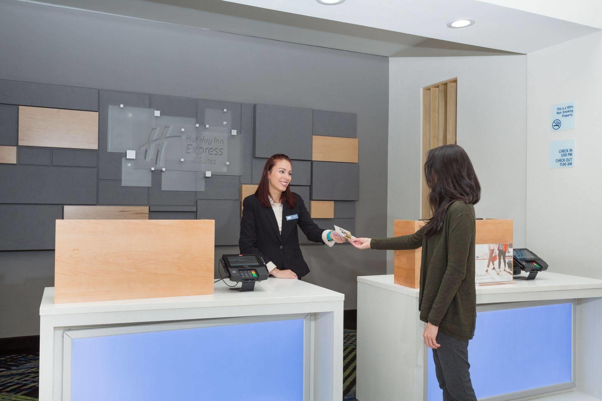 Holiday Inn Express & Suites. By Ihg Fleming Island Esterno foto